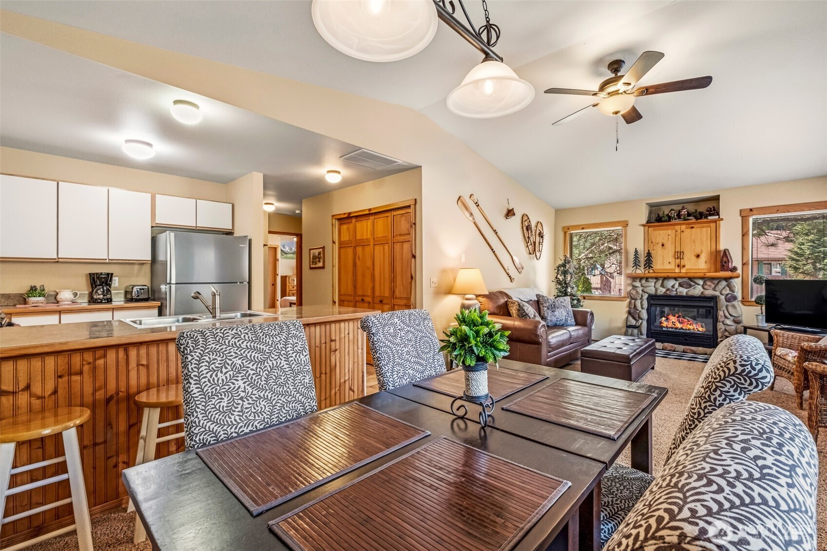 525 Alpine Pl #B3, Leavenworth, WA 98826