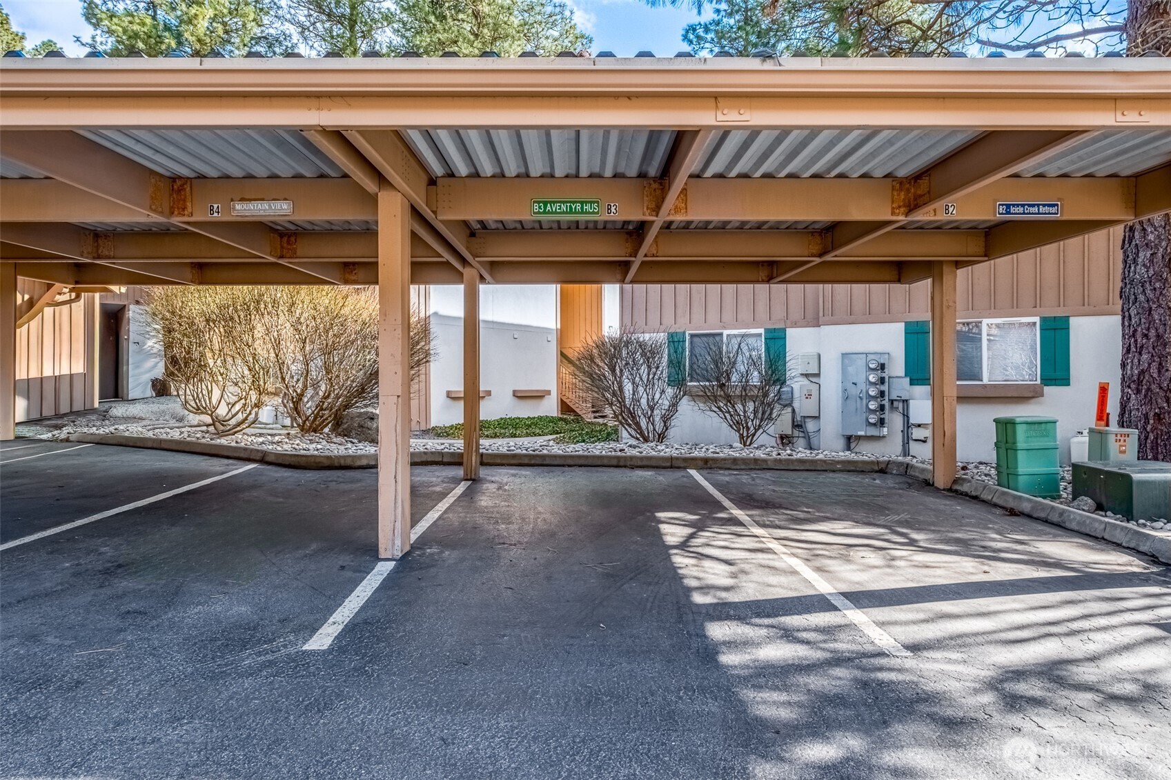 525 Alpine Pl #B3, Leavenworth, WA 98826
