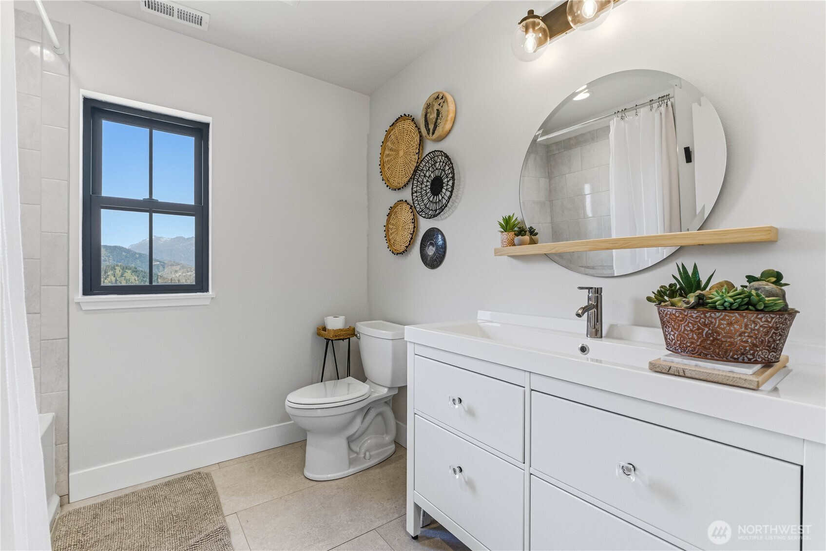 4723 Sky Meadows Road , Cashmere, WA 98815
