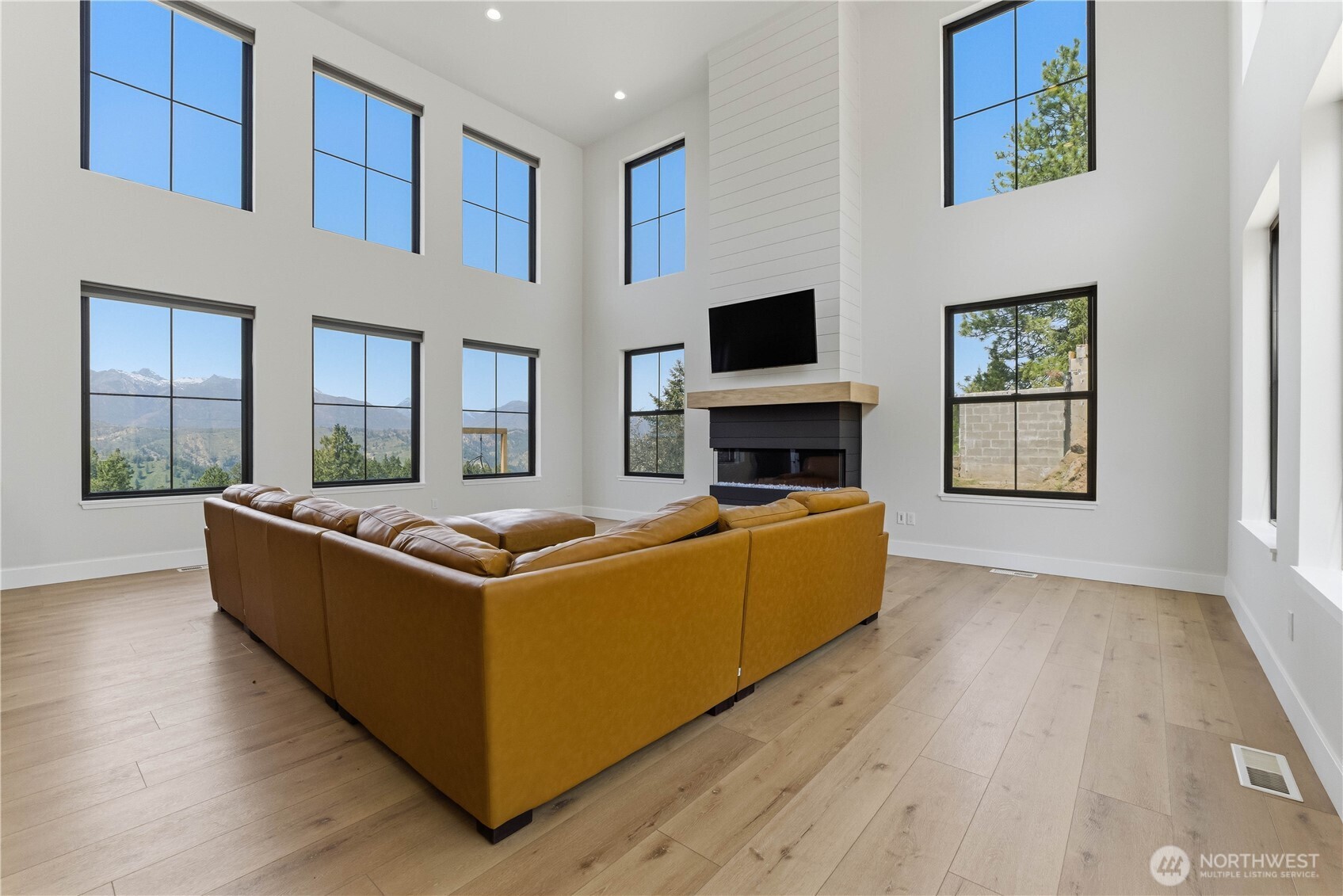 4723 Sky Meadows Road , Cashmere, WA 98815