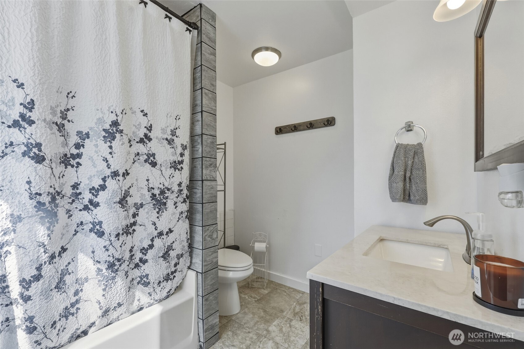 1005 Delphi Road SW, Olympia, WA 98512