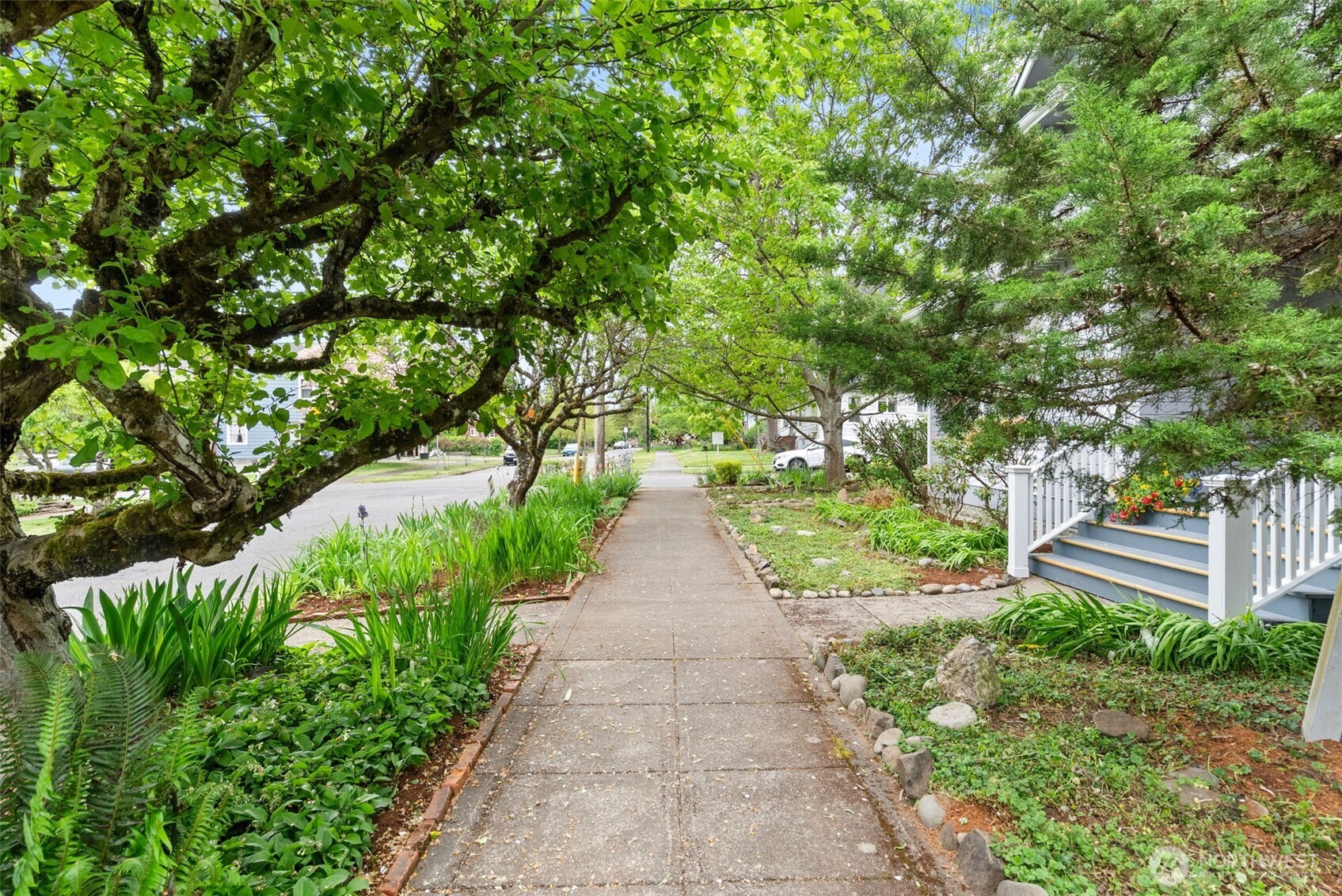 225 17th Avenue SE, Olympia, WA 98501