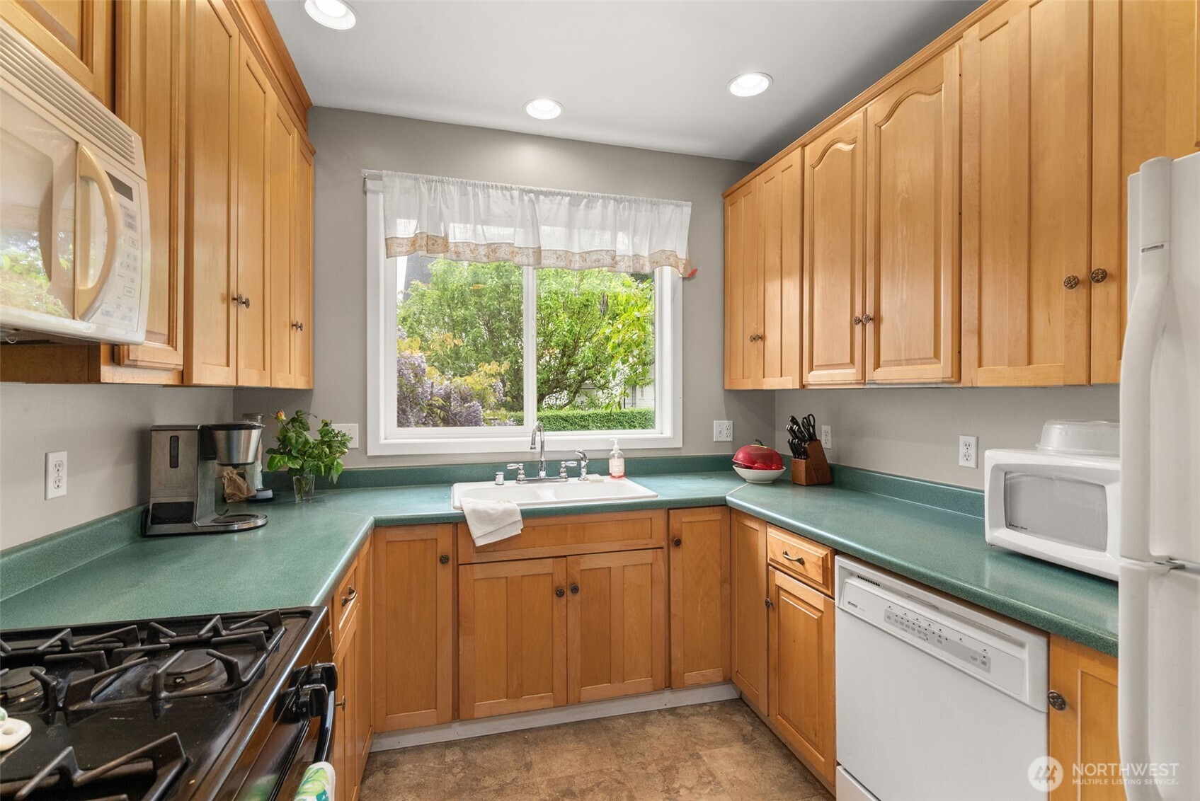 225 17th Avenue SE, Olympia, WA 98501