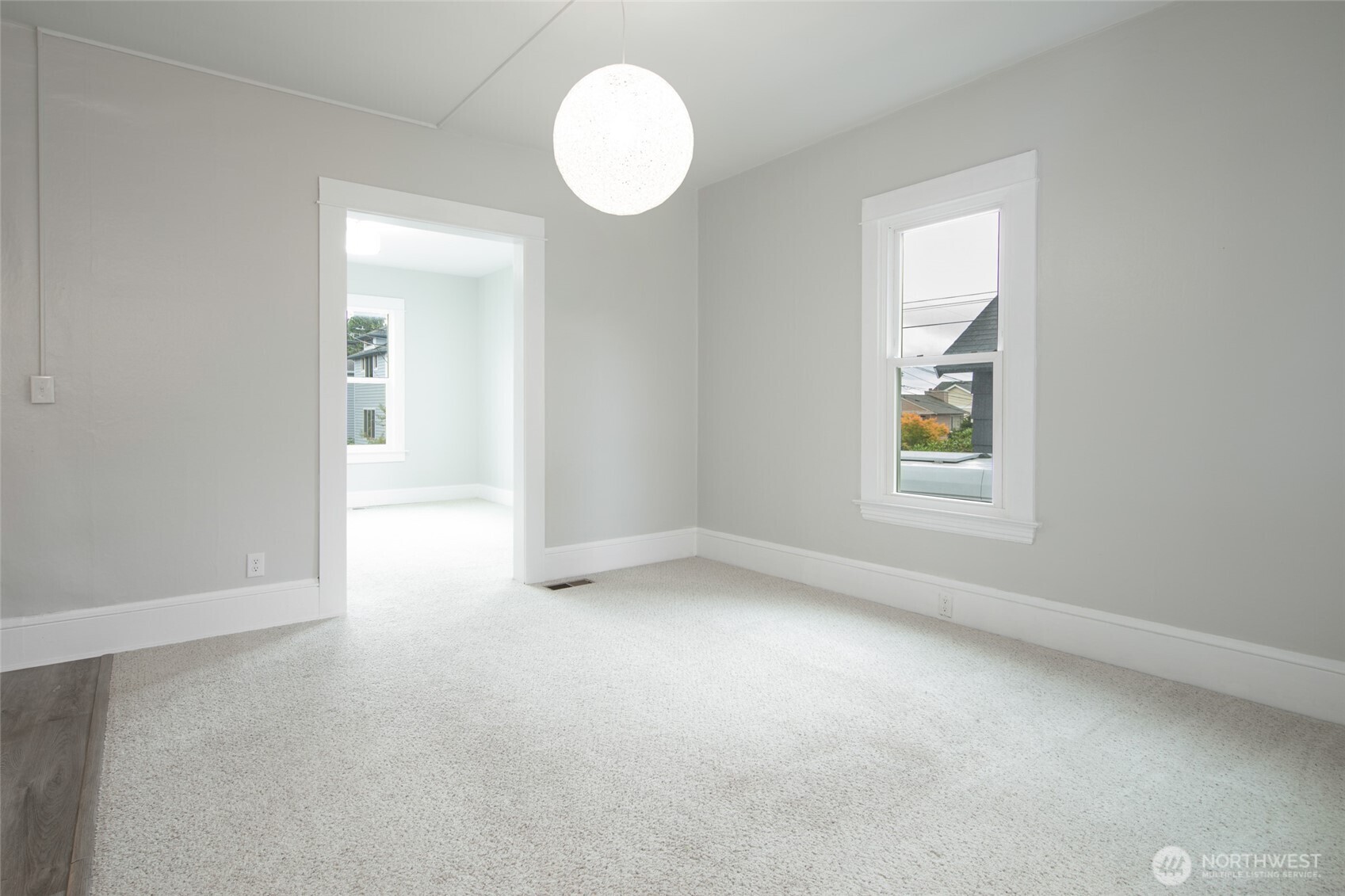 6753 14th Avenue NW, Seattle, WA 98117