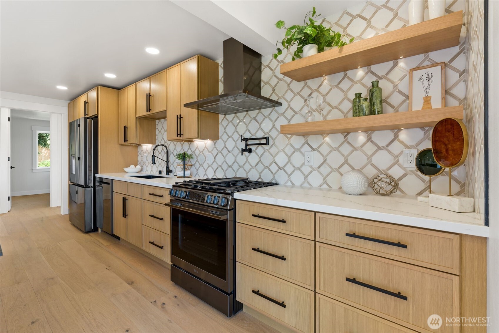 6008 34th Avenue NW, Seattle, WA 98107
