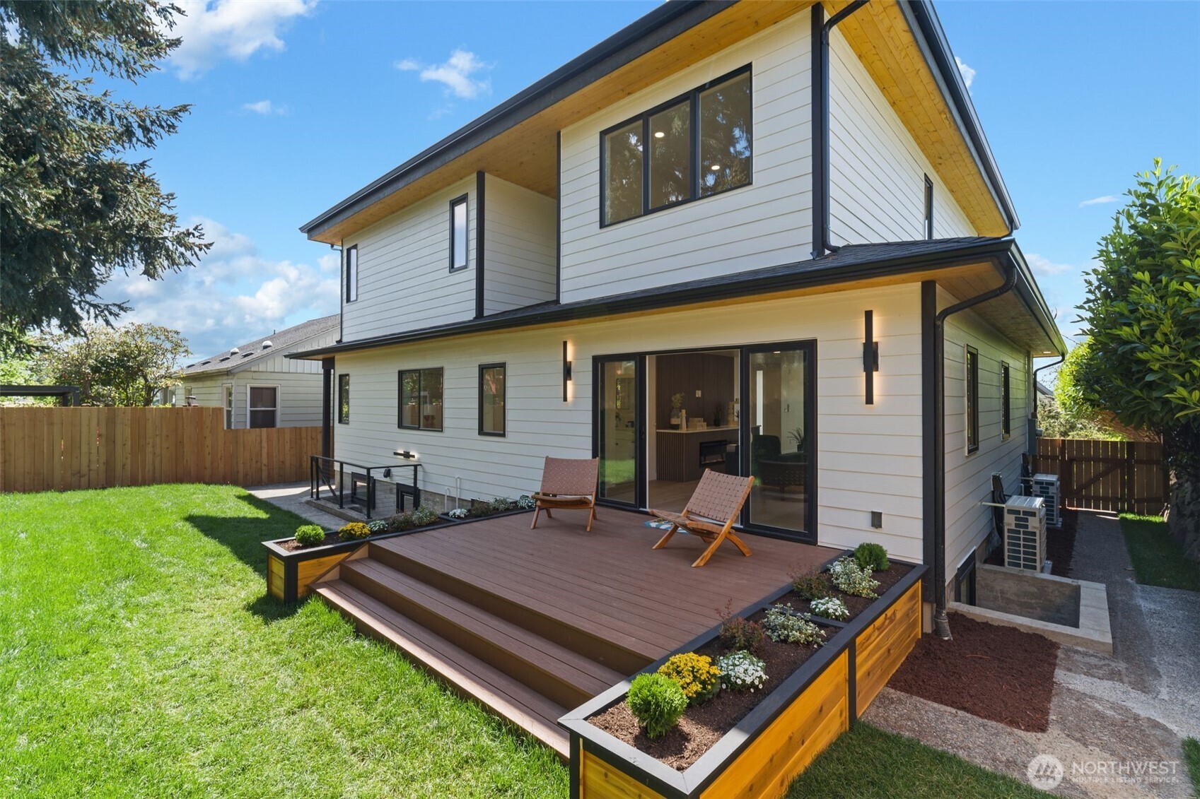 6008 34th Avenue NW, Seattle, WA 98107