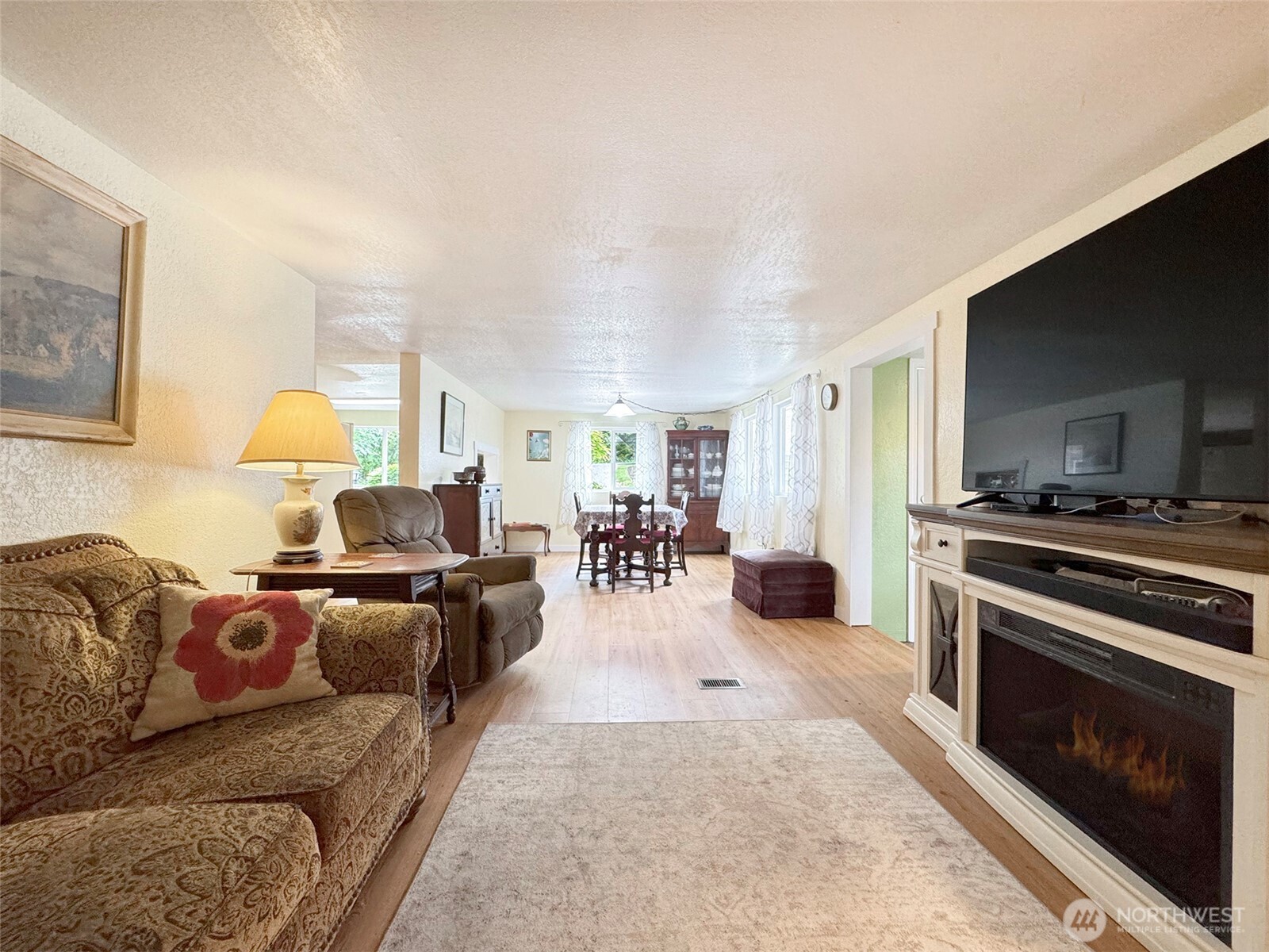 372 Fleming Drive , Sequim, WA 98382