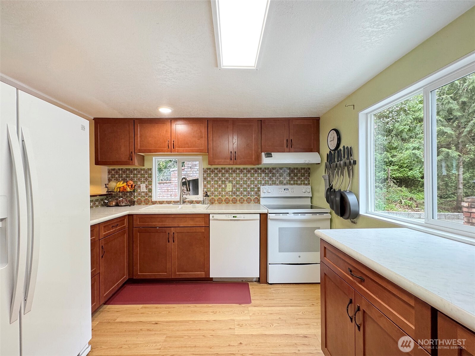 372 Fleming Drive , Sequim, WA 98382
