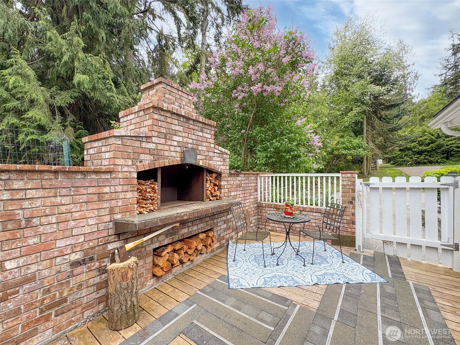 372 Fleming Drive , Sequim, WA 98382