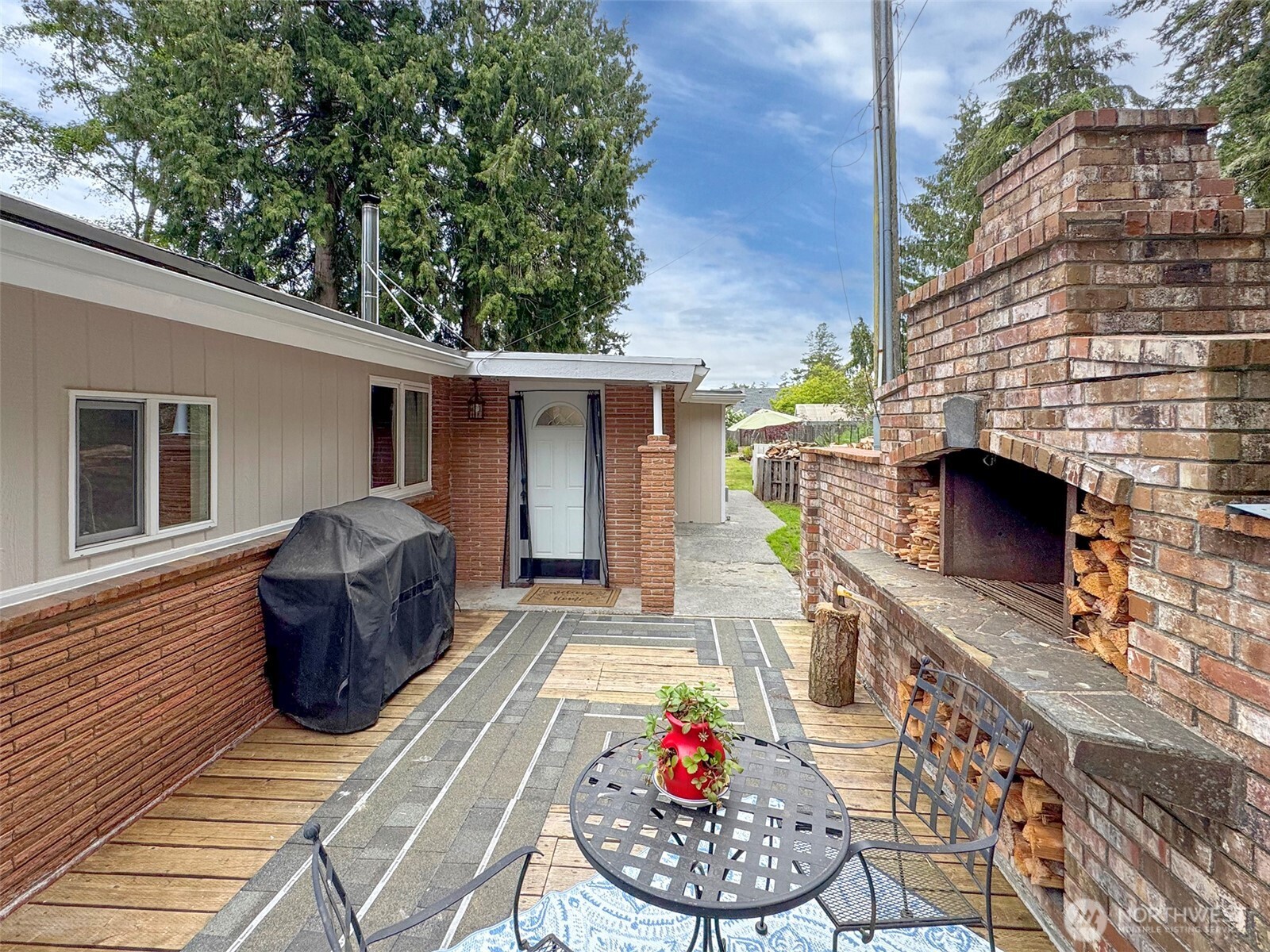 372 Fleming Drive , Sequim, WA 98382