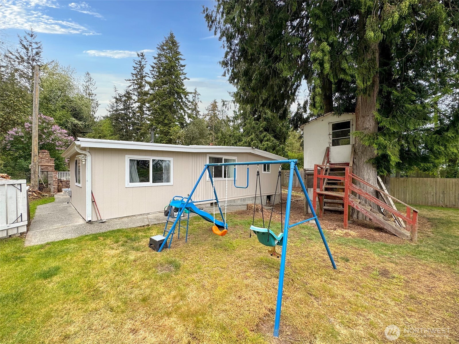 372 Fleming Drive , Sequim, WA 98382