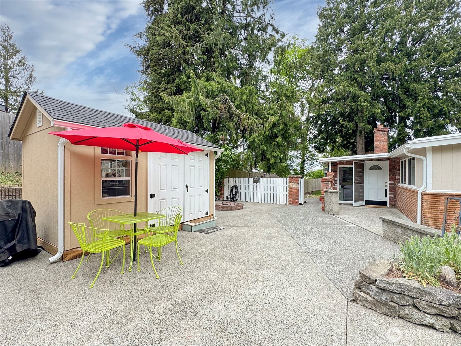 372 Fleming Drive , Sequim, WA 98382
