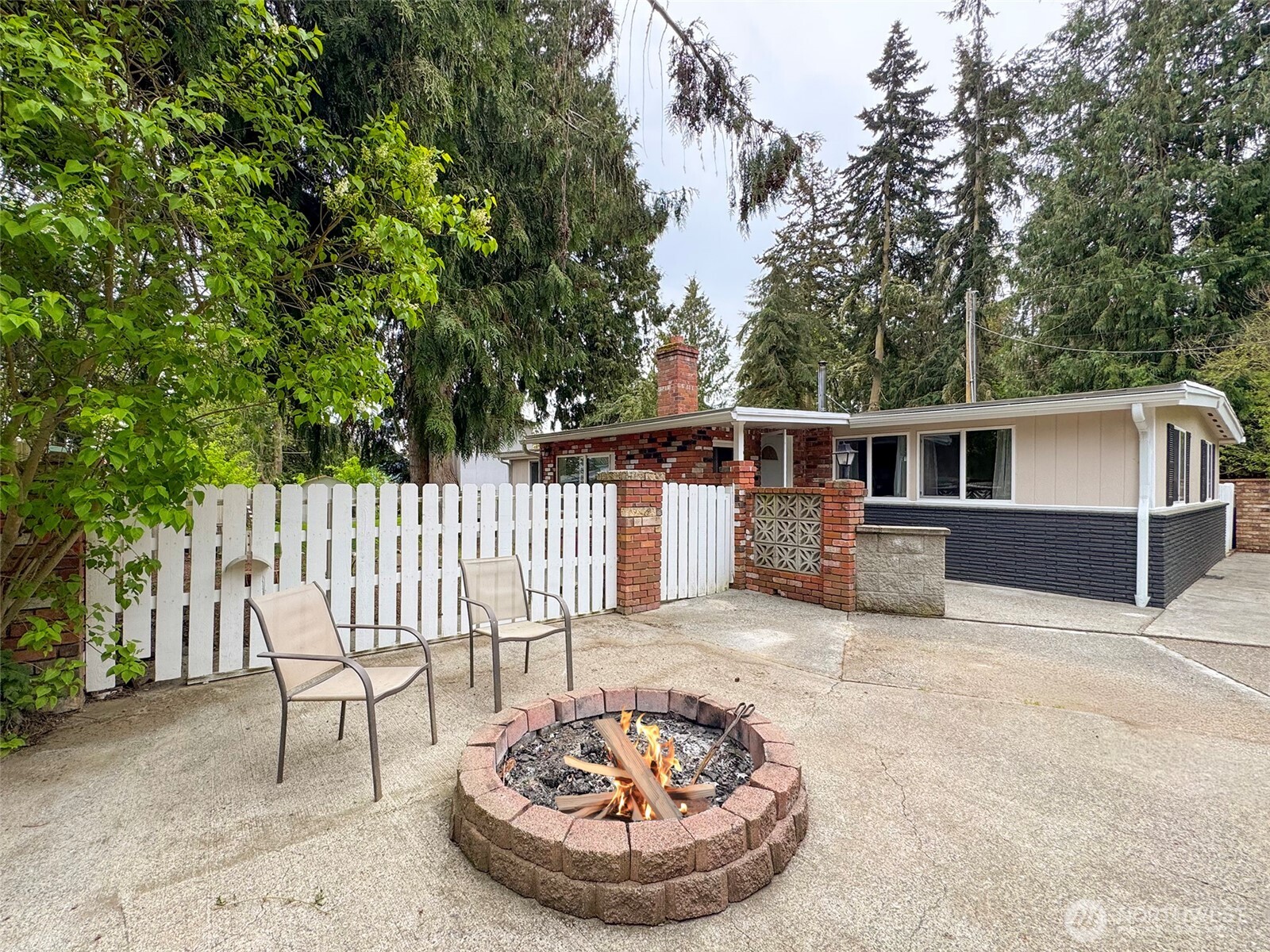 372 Fleming Drive , Sequim, WA 98382