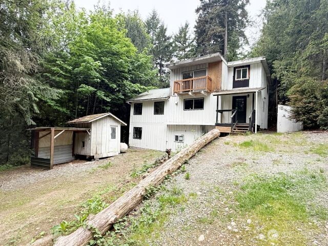 110 Trailwood Drive , Brinnon, WA 98320