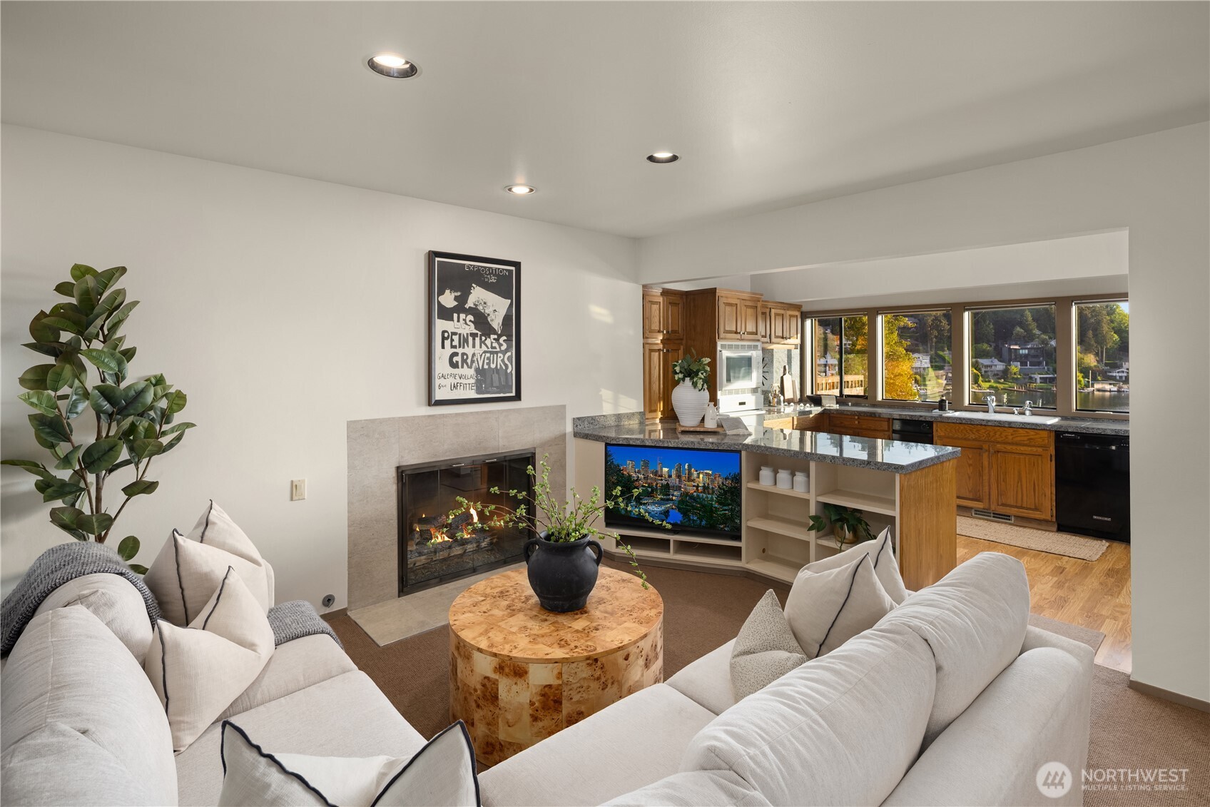 9903 Lake Washington Boulevard NE #201, Bellevue, WA 98004
