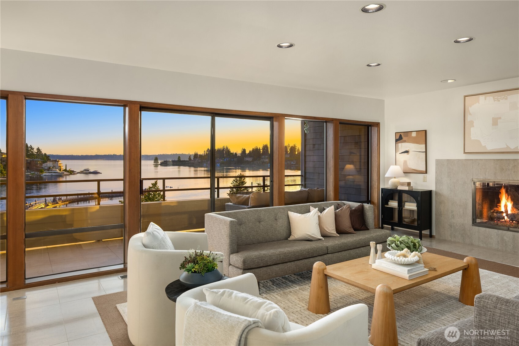 9903 Lake Washington Boulevard NE #201, Bellevue, WA 98004