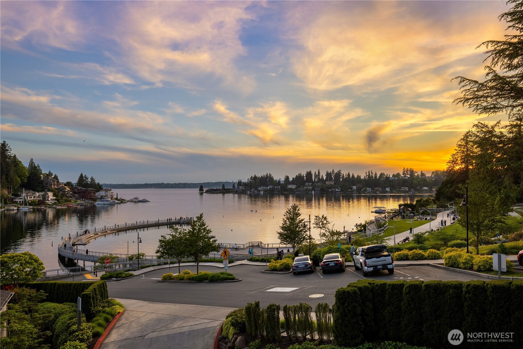 9903 Lake Washington Boulevard NE #201, Bellevue, WA 98004