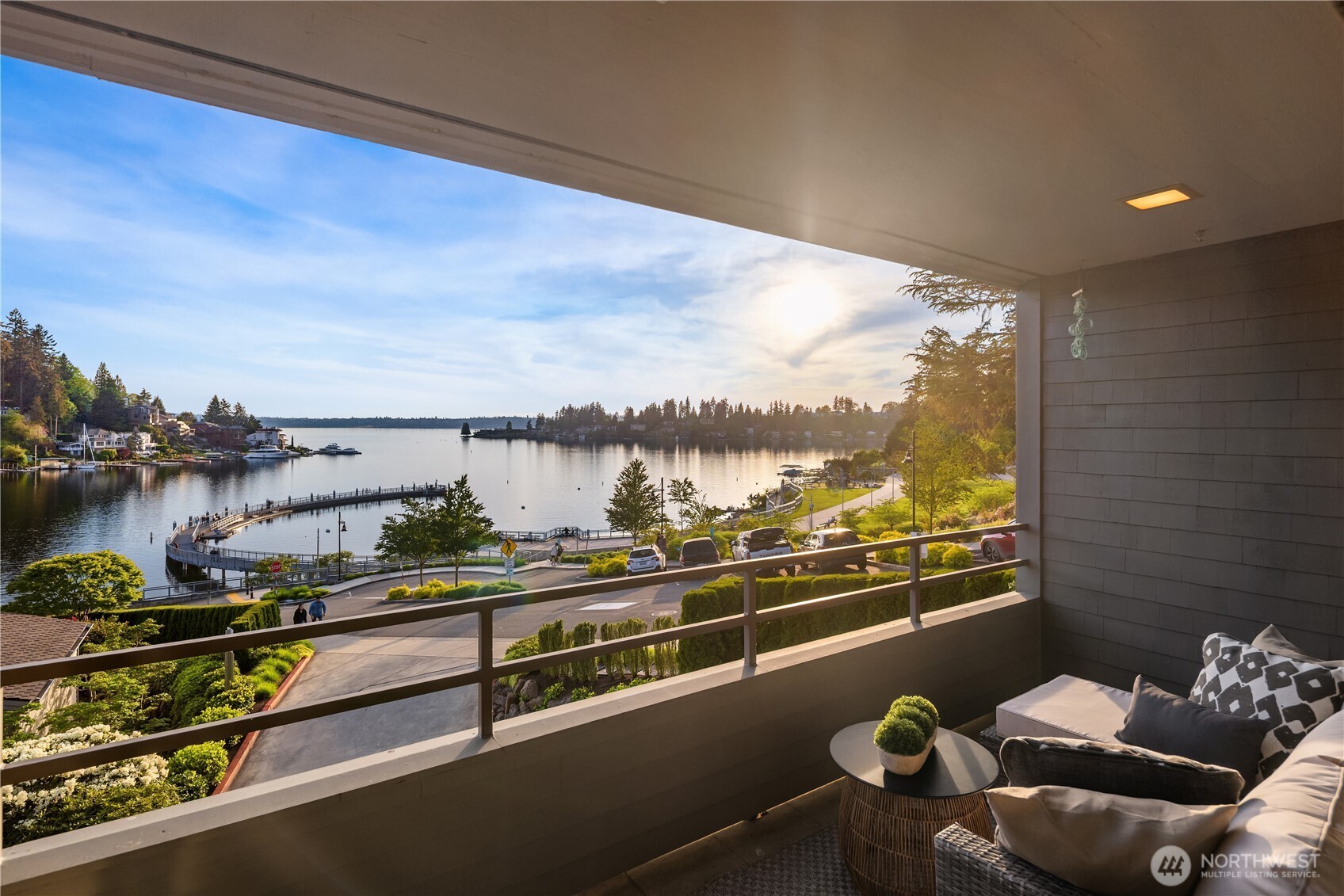 9903 Lake Washington Boulevard NE #201, Bellevue, WA 98004