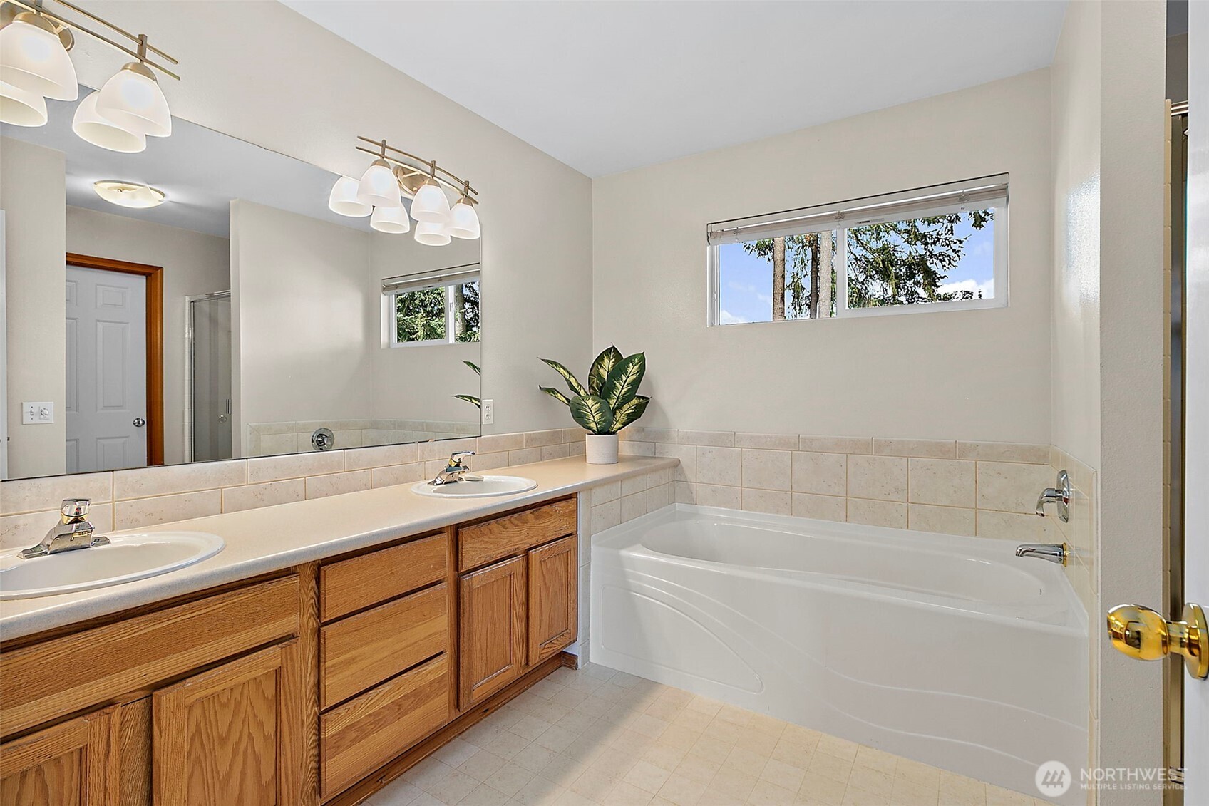 24104 231st Place SE, Maple Valley, WA 98038