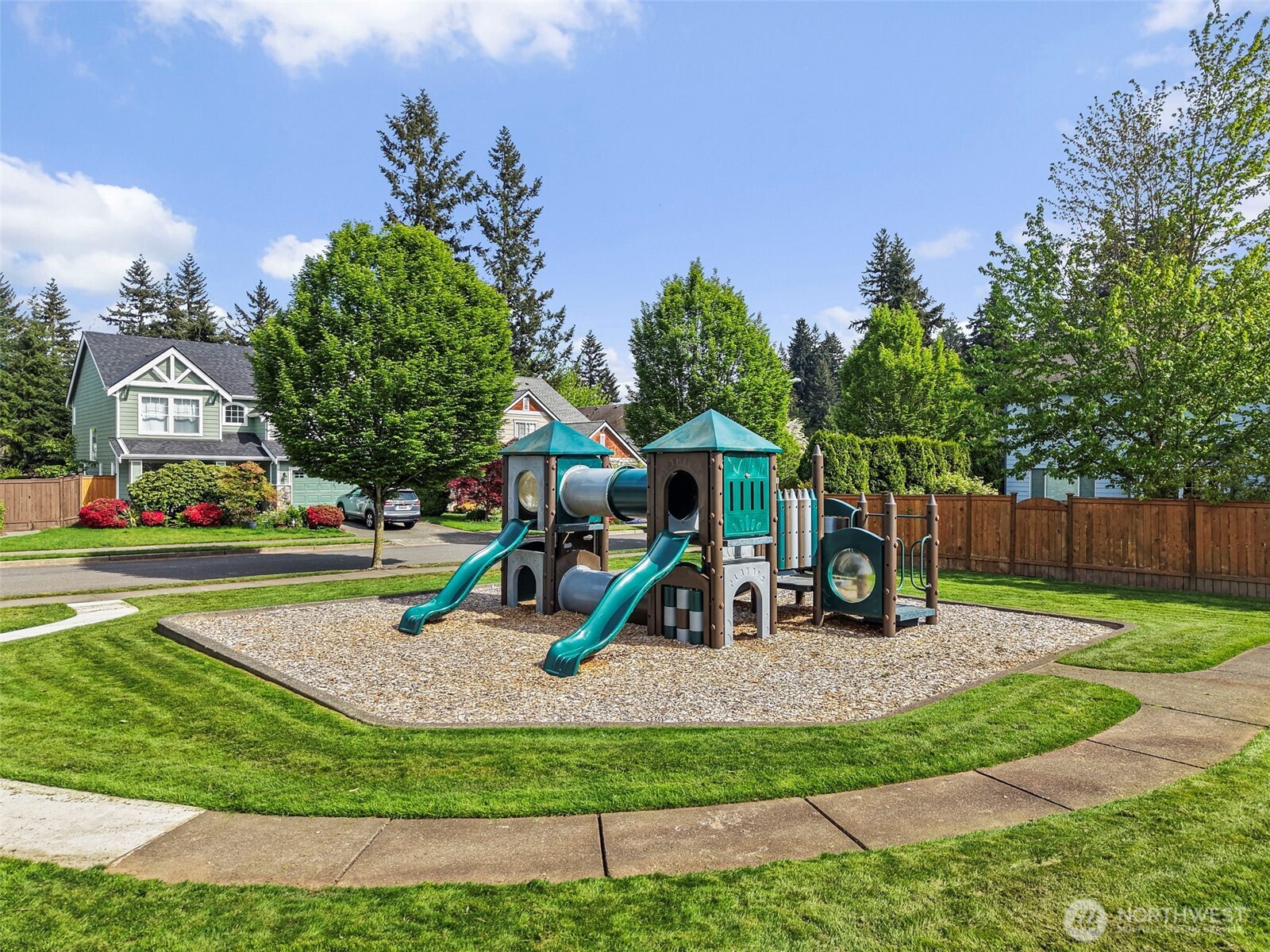 24104 231st Place SE, Maple Valley, WA 98038