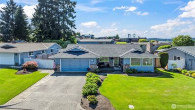 2316 Vista View Drive , Tacoma, WA 98406 - Photo 2