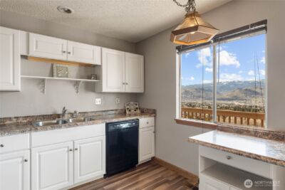 624 Daniels Drive NE, East Wenatchee, WA 98802 - Photo 12