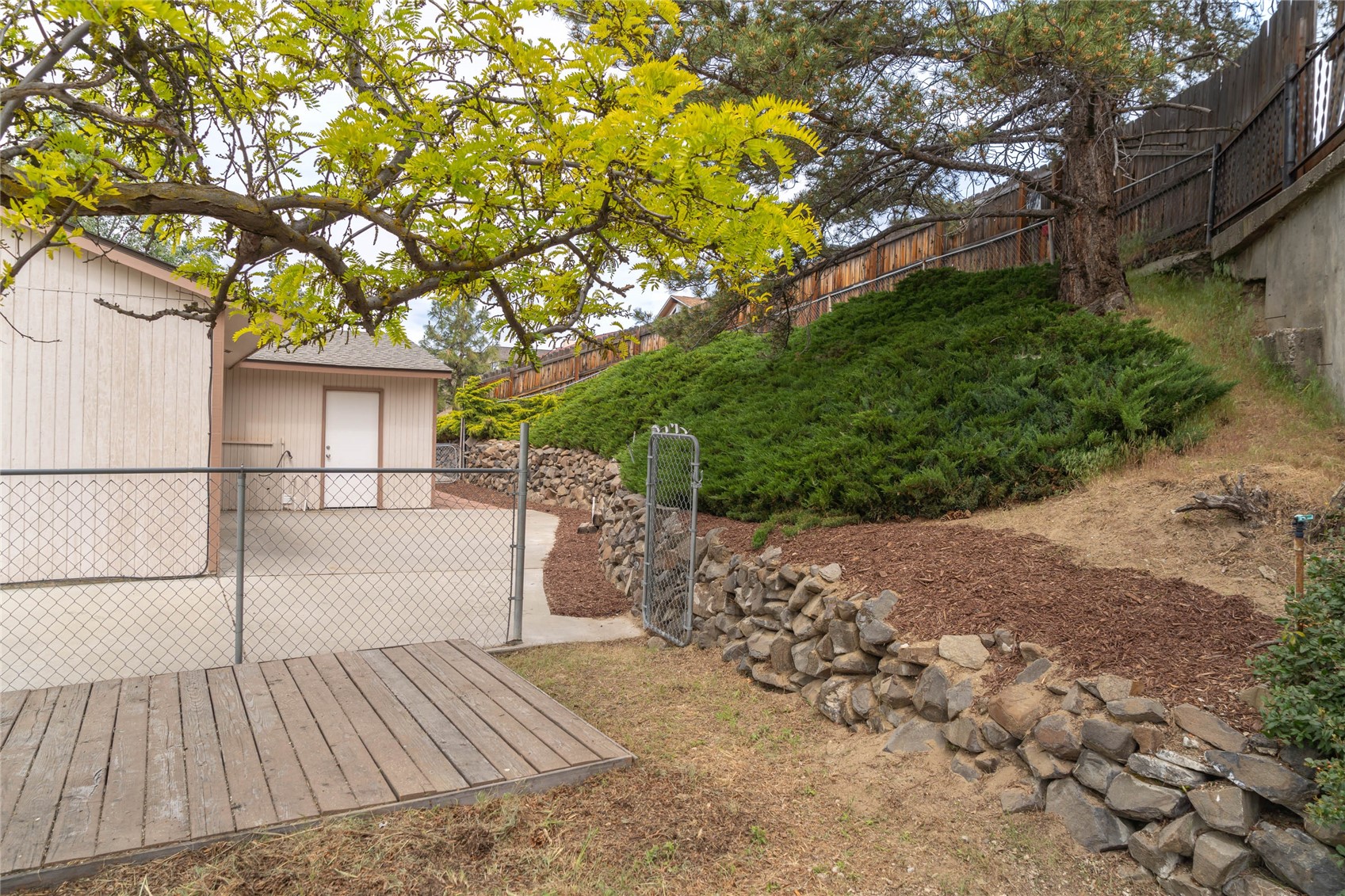 624 Daniels Drive NE, East Wenatchee, WA 98802