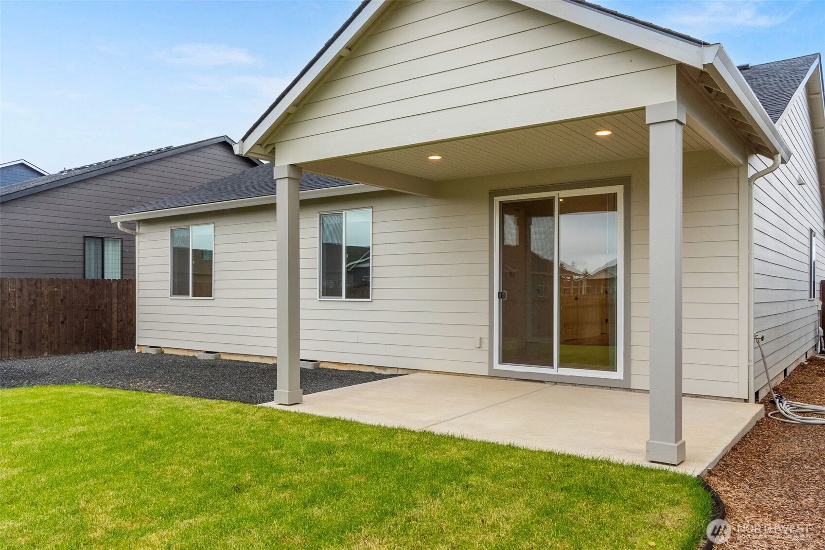 504 Pagget Avenue , Winlock, WA 98596