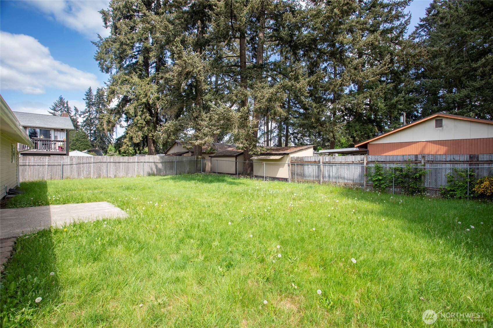 17407 E 11th Ave , Spanaway, WA 98387