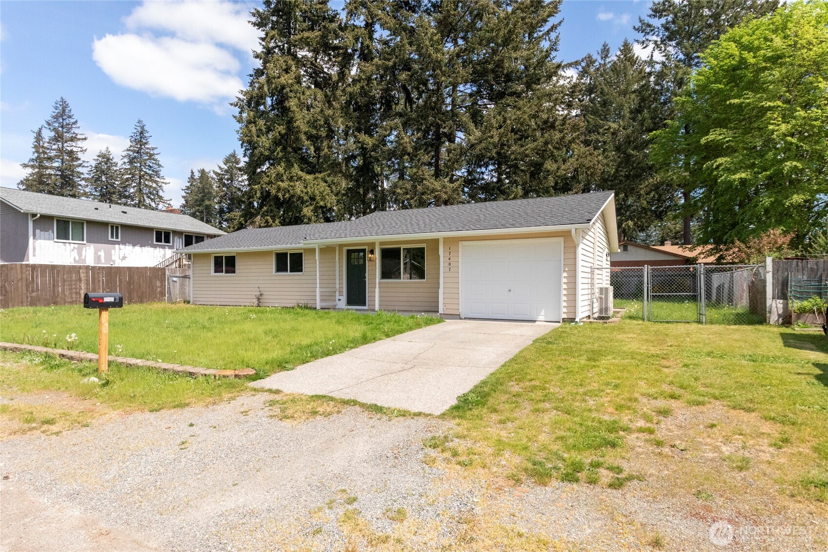 17407 E 11th Ave , Spanaway, WA 98387