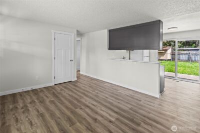 17407 E 11th Ave , Spanaway, WA 98387 - Photo 4