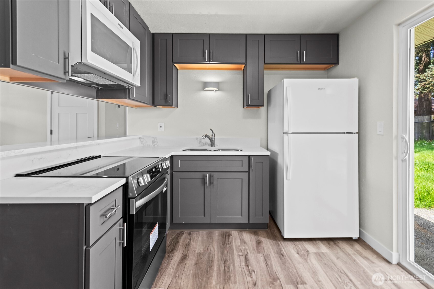 17407 E 11th Ave , Spanaway, WA 98387