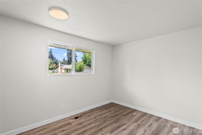 17407 E 11th Ave , Spanaway, WA 98387 - Photo 7