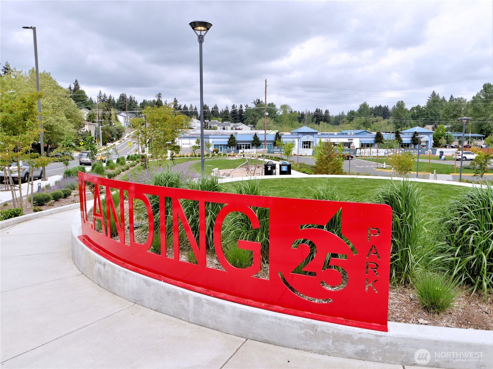 18523 68th Avenue NE #102, Kenmore, WA 98028