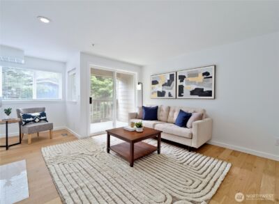 18523 68th Avenue NE #102, Kenmore, WA 98028 - Photo 2