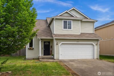 16602 Greenleaf Avenue SE, Yelm, WA 98597 - Photo 2