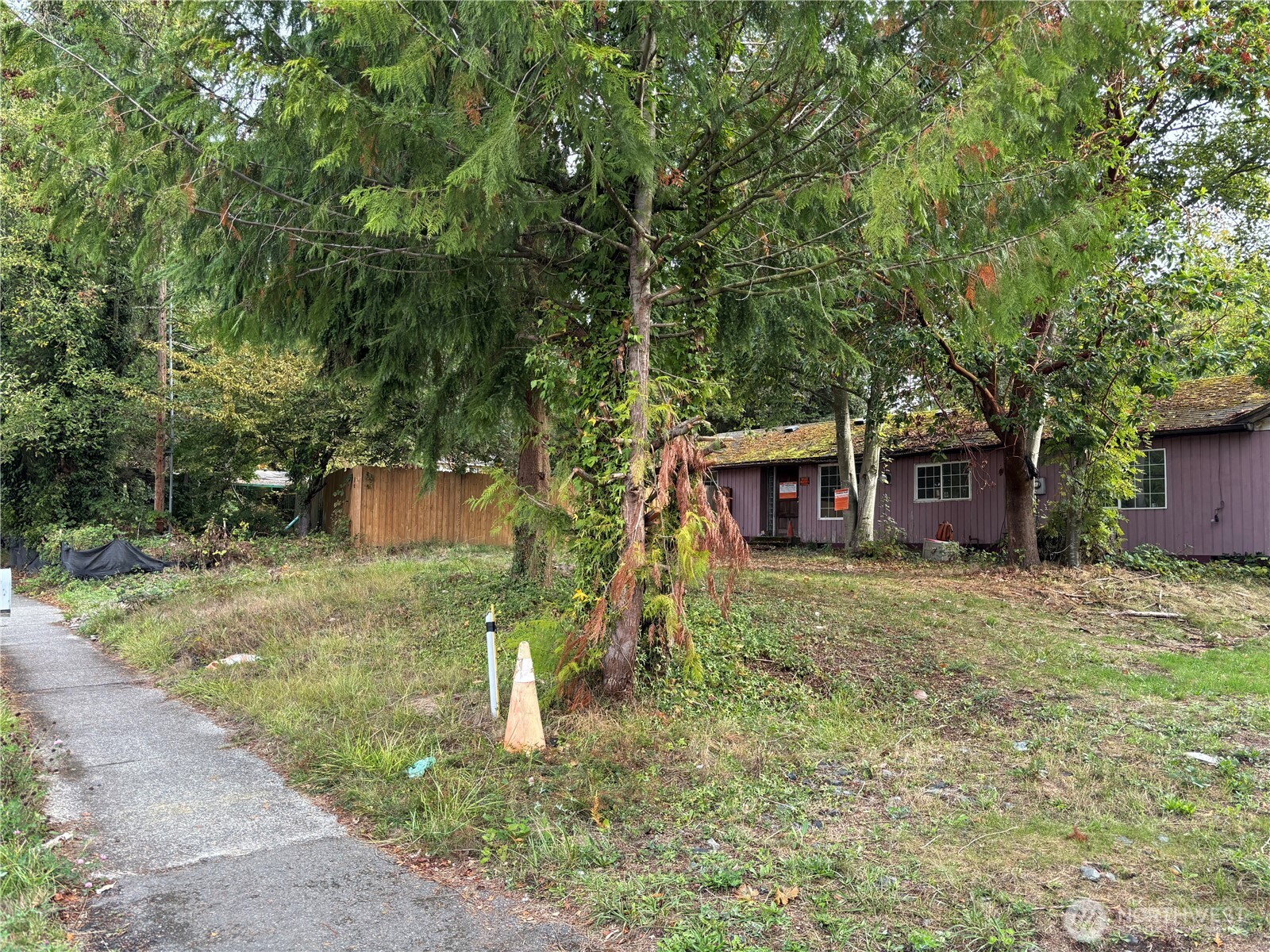 18421 44th Avenue W, Lynnwood, WA 98037