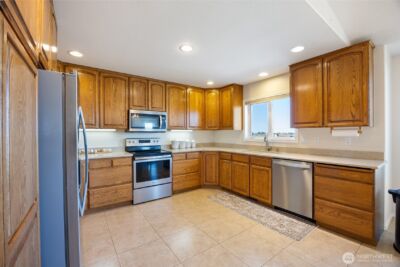 927 Easy Street NE, Moses Lake, WA 98837 - Photo 15
