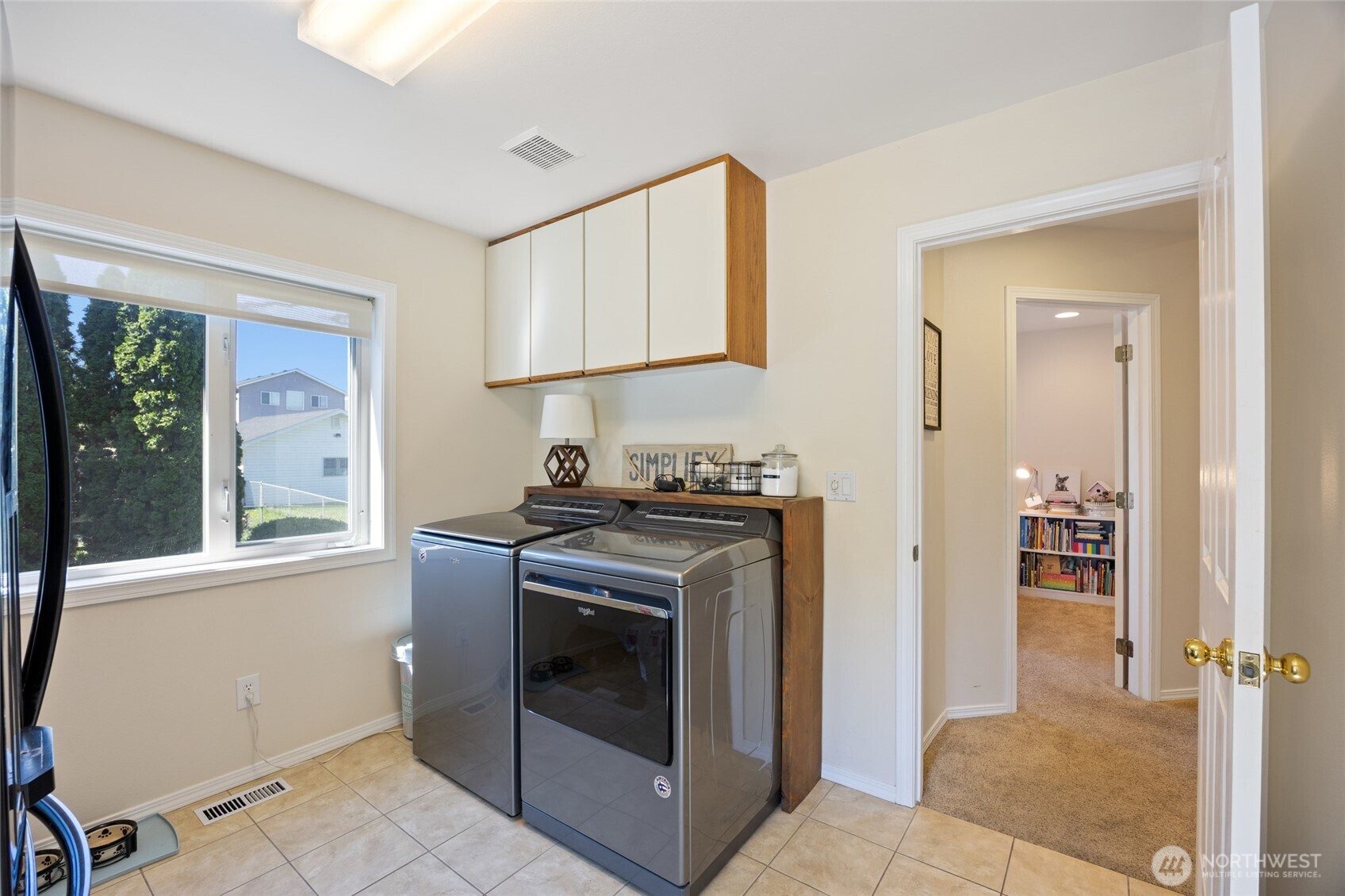927 Easy Street NE, Moses Lake, WA 98837