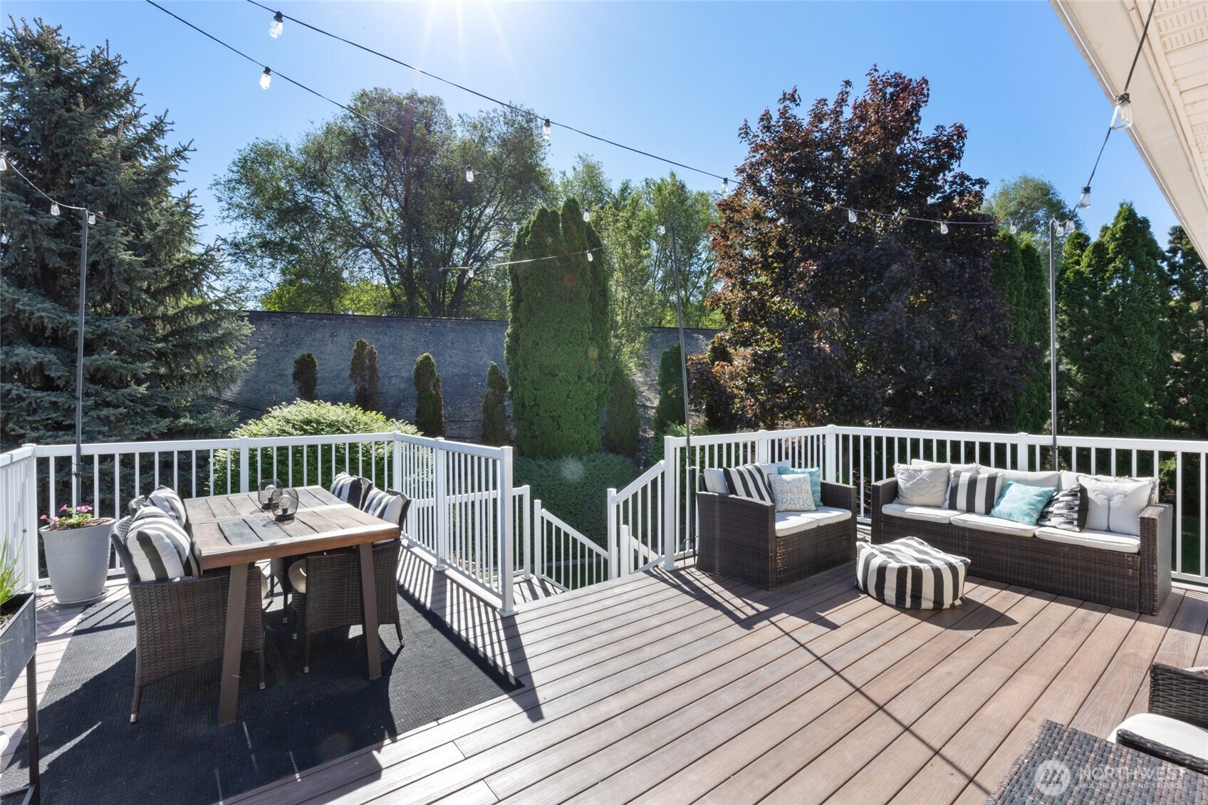 927 Easy Street NE, Moses Lake, WA 98837