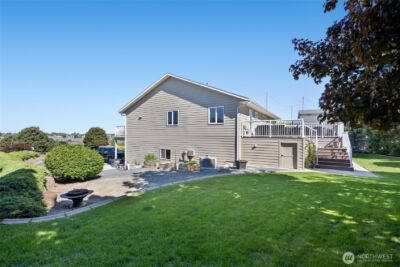 927 Easy Street NE, Moses Lake, WA 98837 - Photo 31