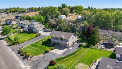 927 Easy Street NE, Moses Lake, WA 98837 - Photo 36