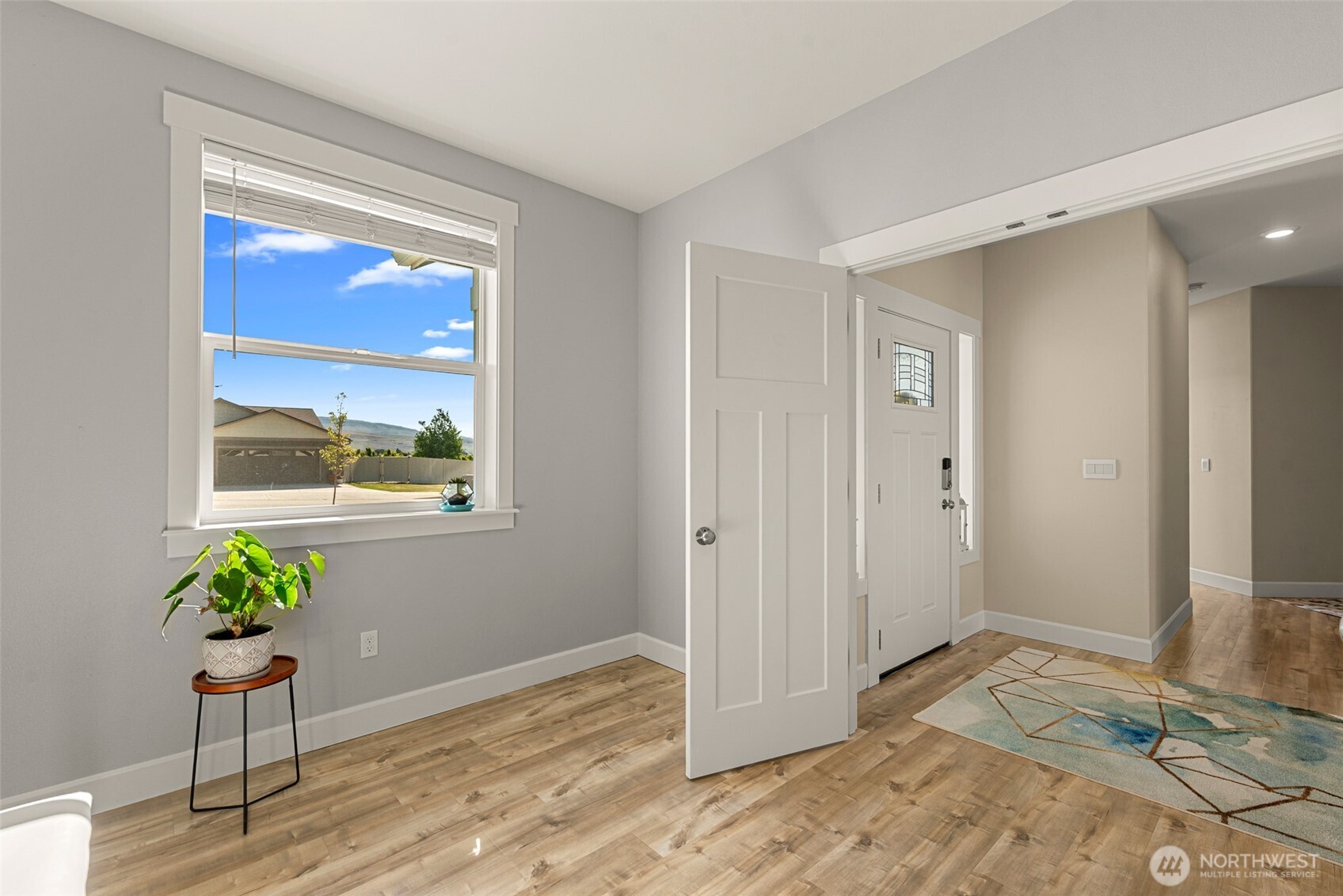36 Starlight Avenue , Wenatchee, WA 98801