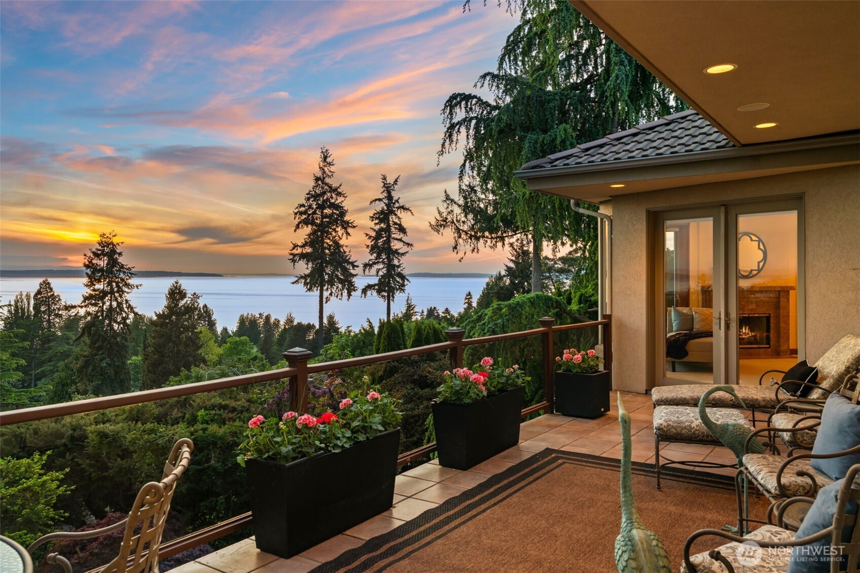 19314 94th Avenue W, Edmonds, WA 98020