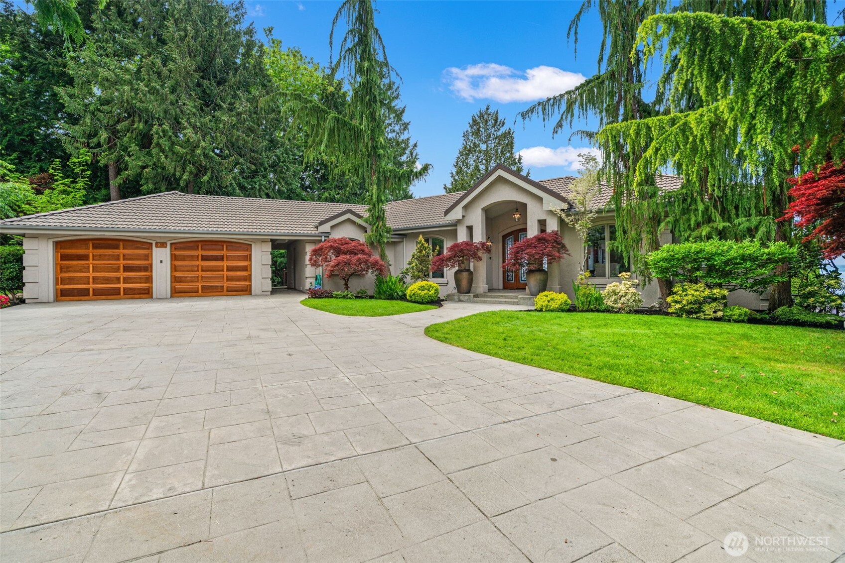19314 94th Avenue W, Edmonds, WA 98020