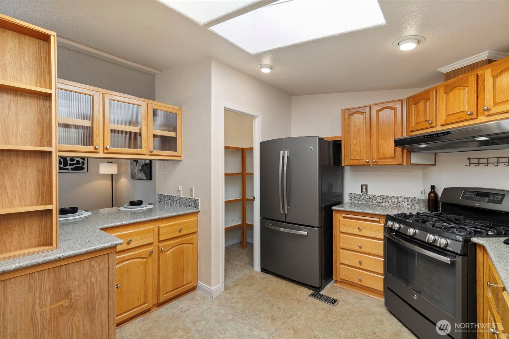 789 NE Reeds Meadow Lane , Bremerton, WA 98311