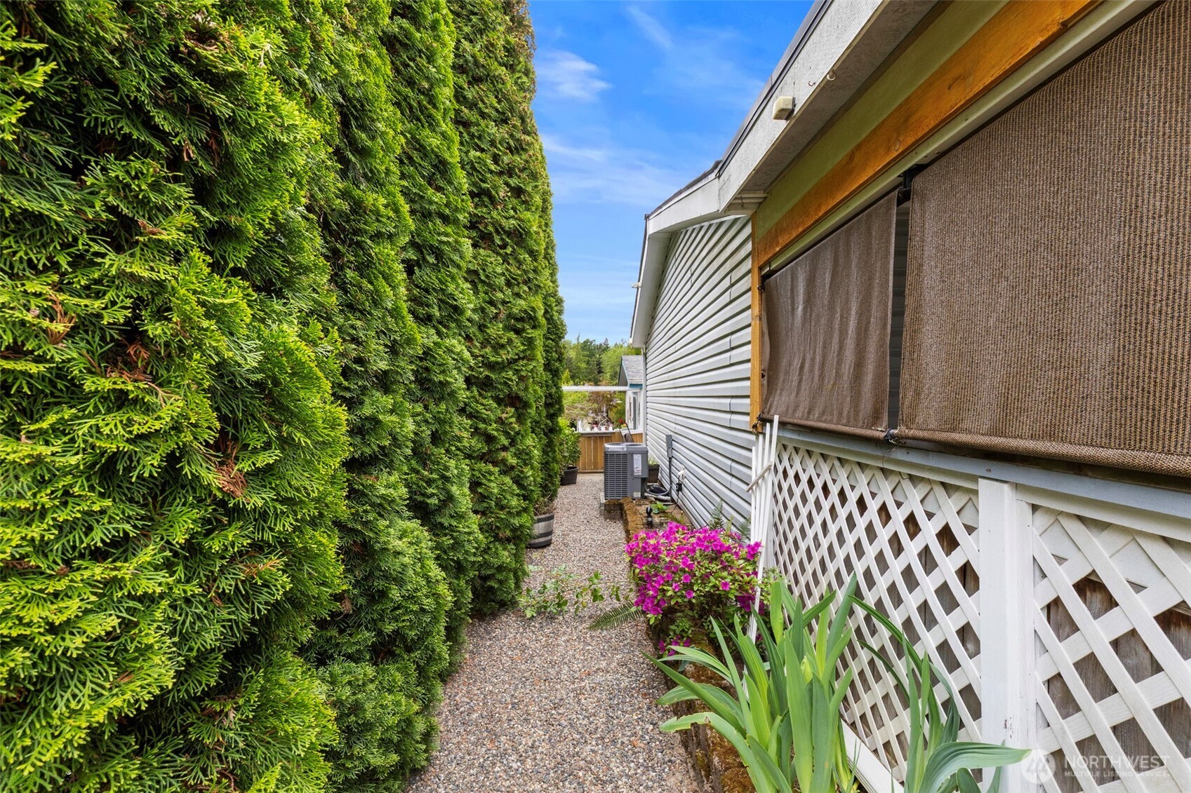 789 NE Reeds Meadow Lane , Bremerton, WA 98311