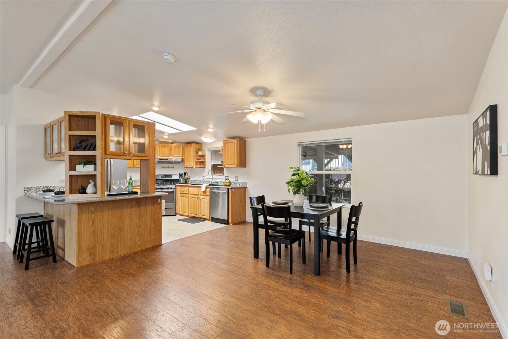 789 NE Reeds Meadow Lane , Bremerton, WA 98311