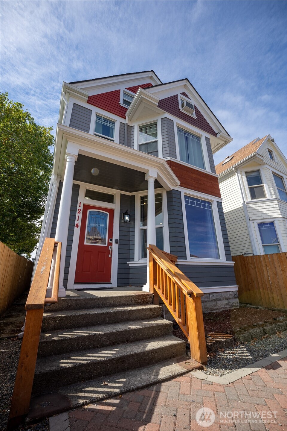 1214 S I Street , Tacoma, WA 98405