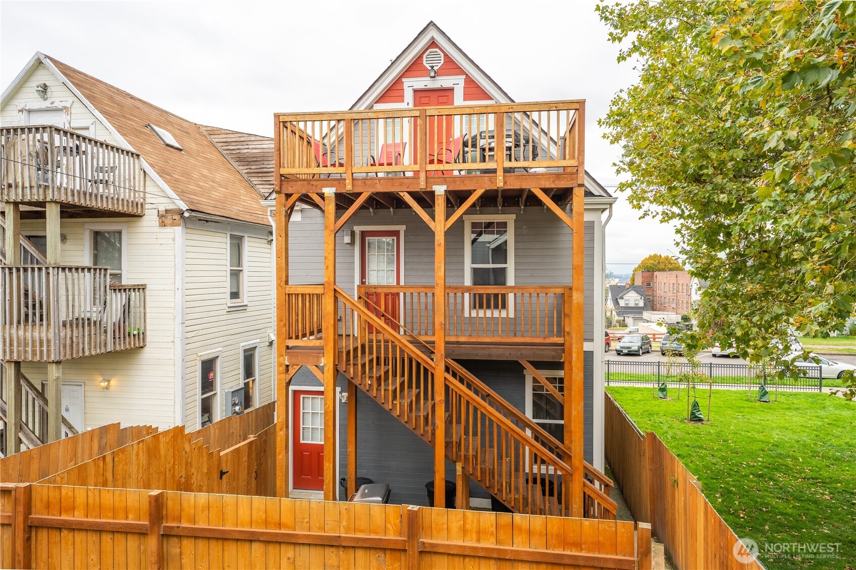 1214 S I Street , Tacoma, WA 98405